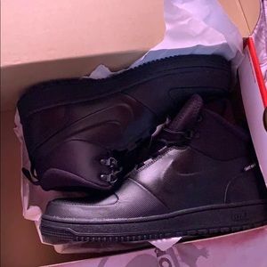 Nike sneakers size 11 brand new from box